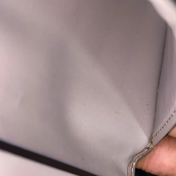 Authentic Rare Louis Vuitton Epi Checkbook Holder Wallet - Picture 10 of 15